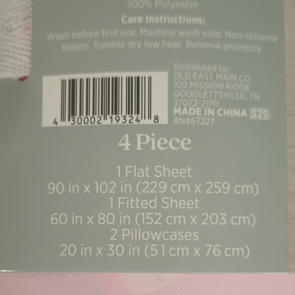 Comfort Bay Pink Strawberry Queen Bedding Set - Picture 3 of 4